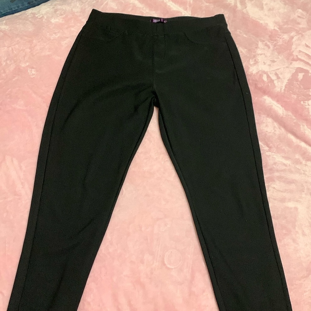 Hype slacks